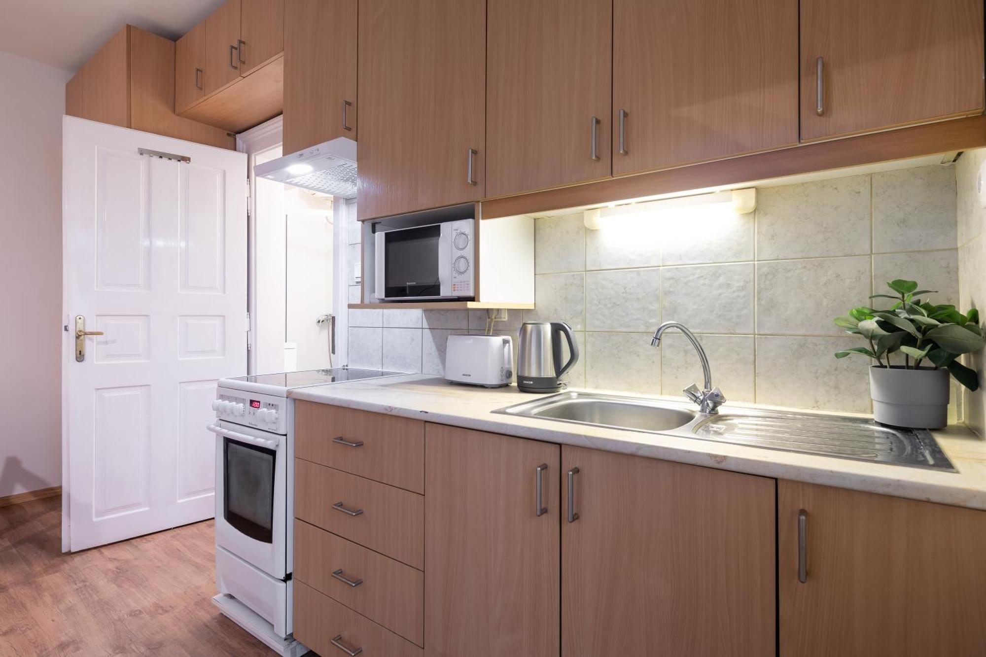 Apartment Chic Urban Retreat Bacso